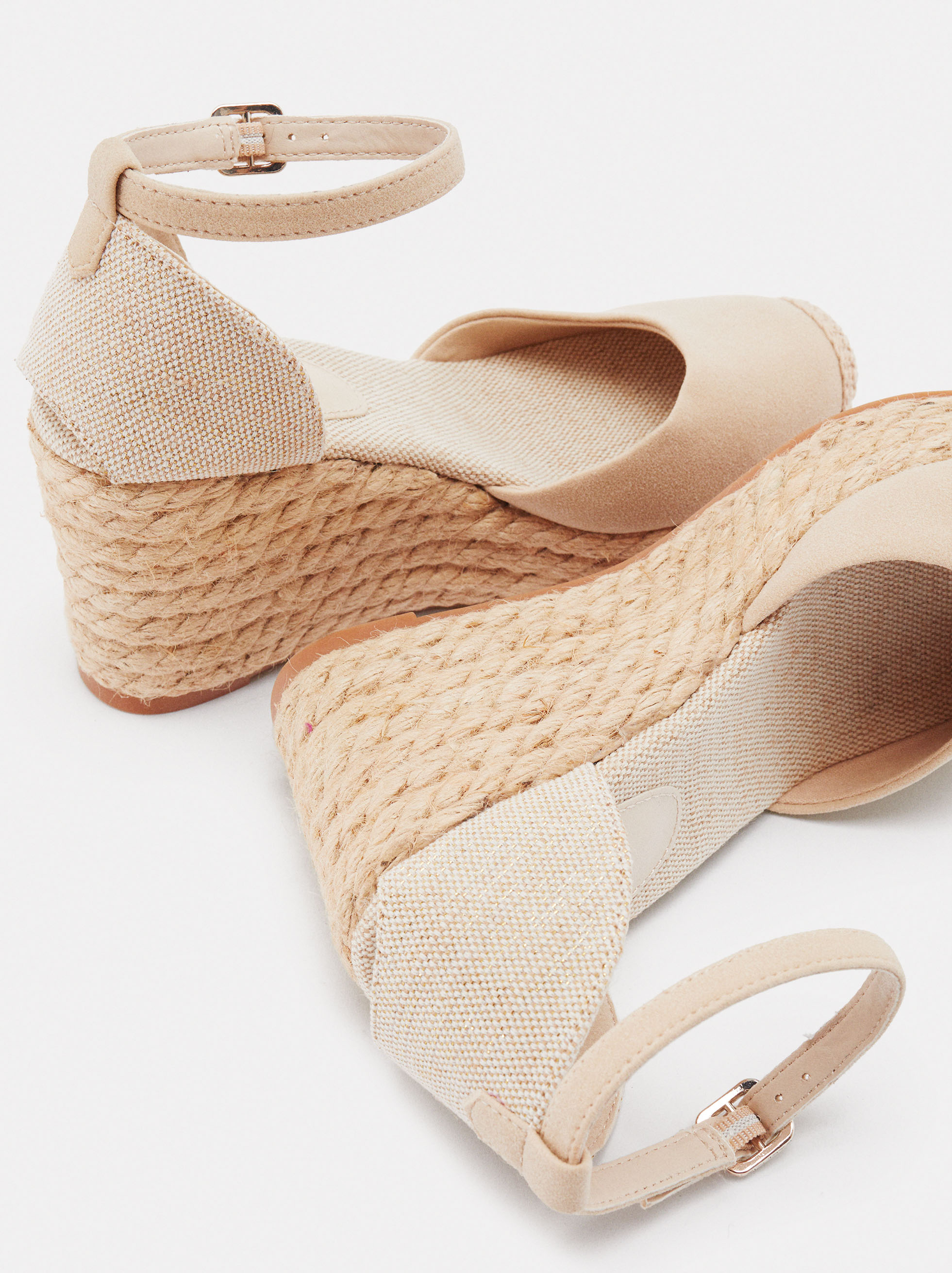 Online Exclusive - Wedges With Ankle Strap image number 4.0