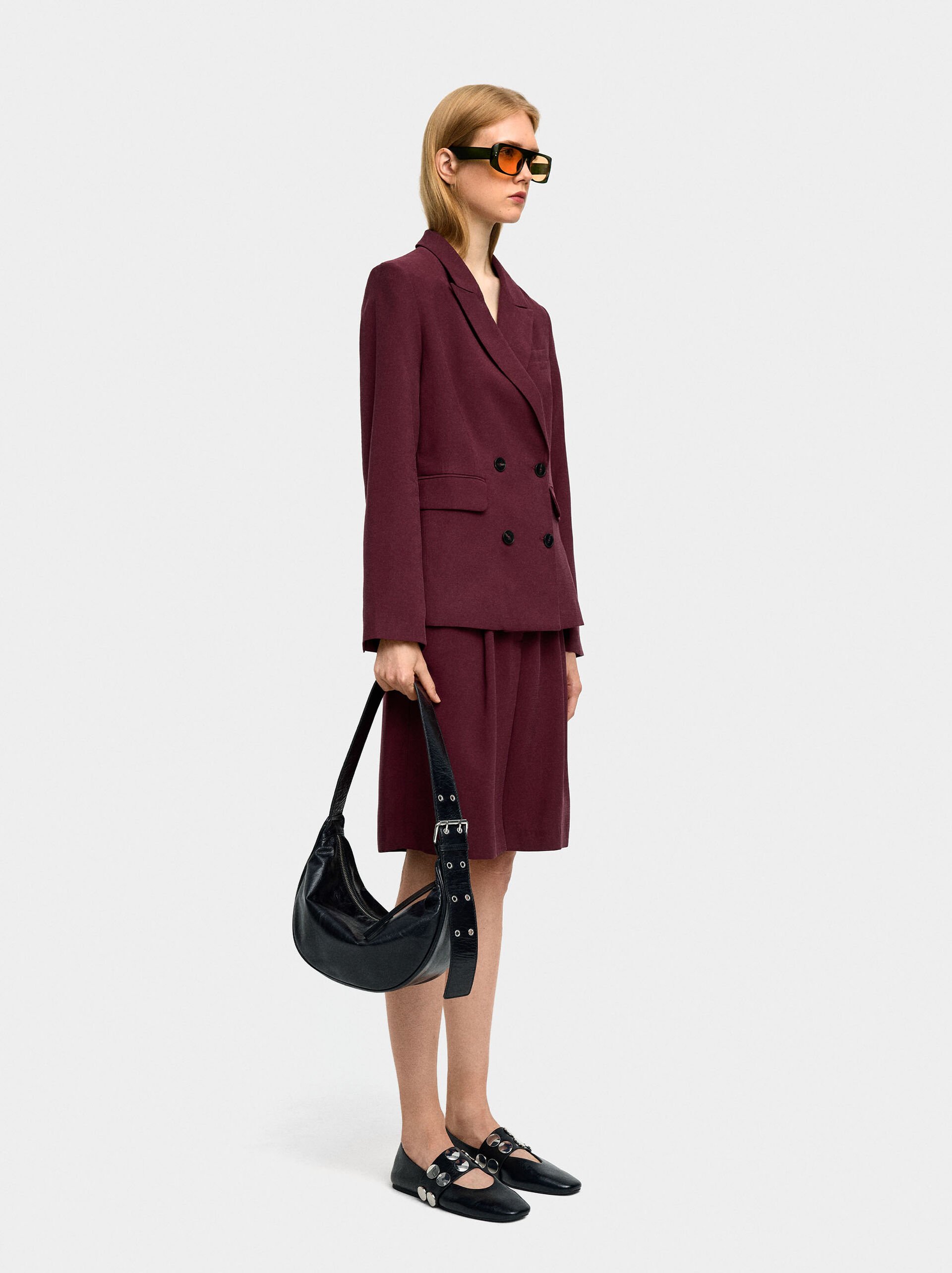 Pleated bermudas image number 0.0