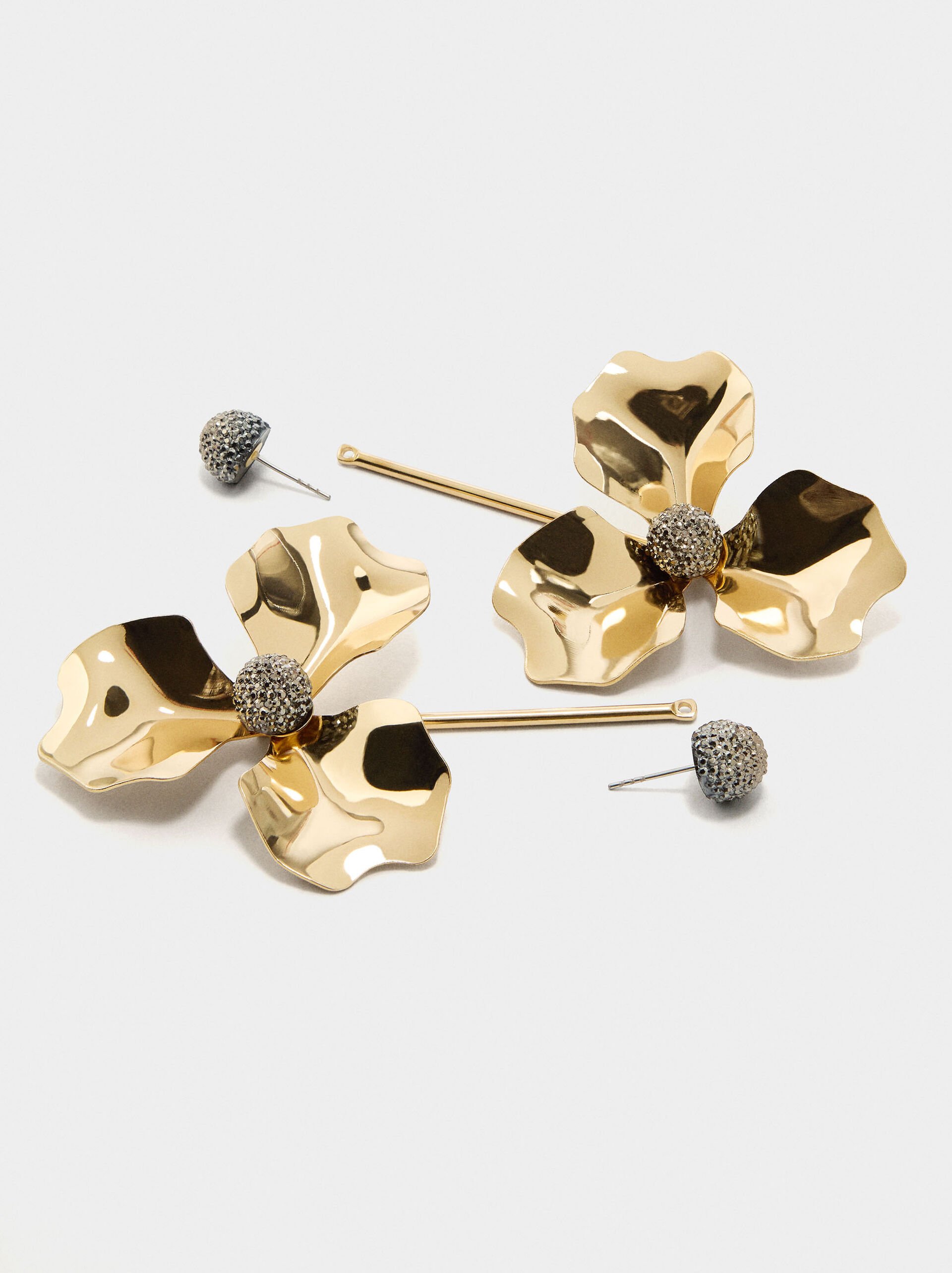 Long earrings with flower image number 2.0