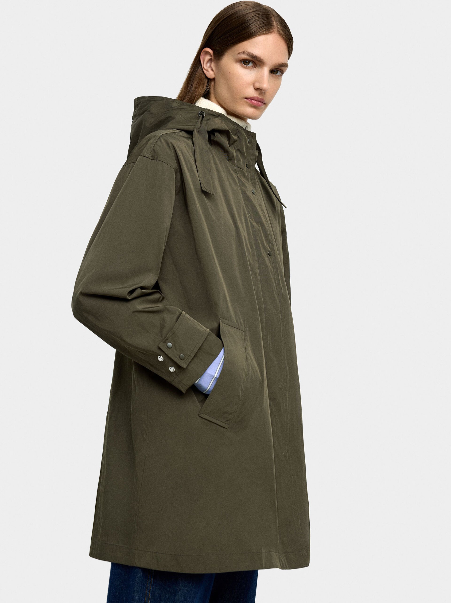 Light parka with hood image number 3.0