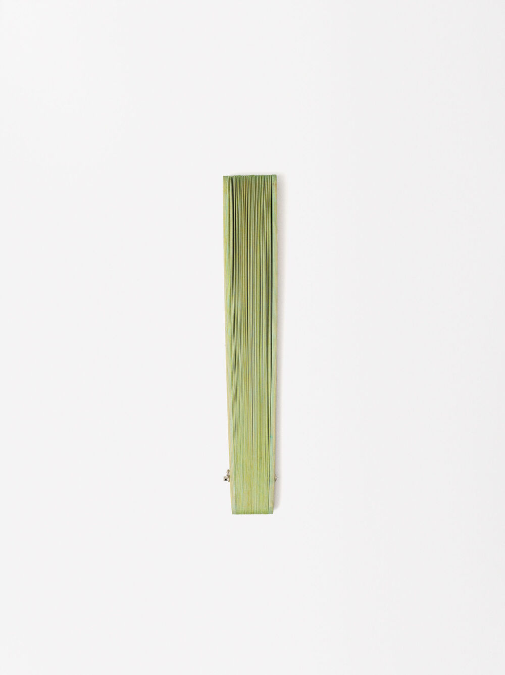 Abanico Bambú Con Perforado