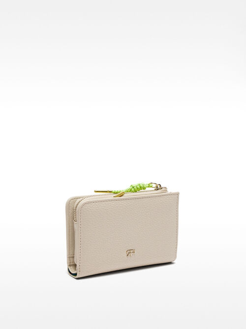 Cartera con textura