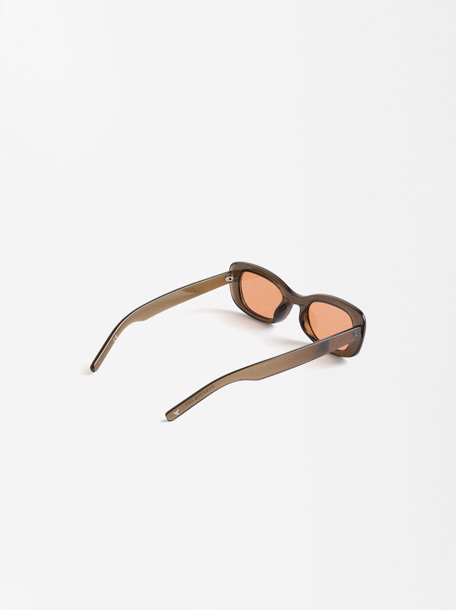 Cat eye sunglasses