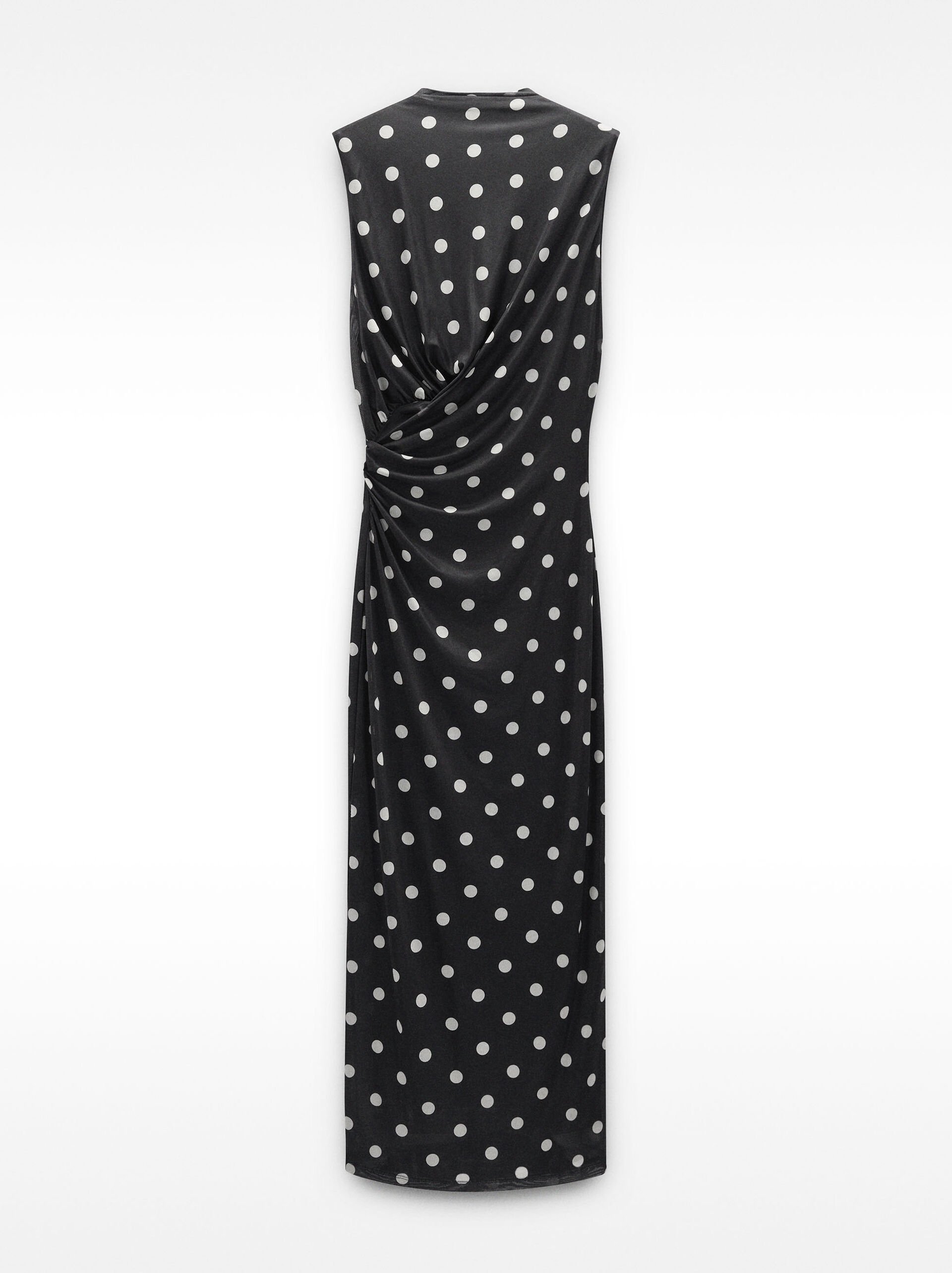Long dress with polka dots image number 4.0