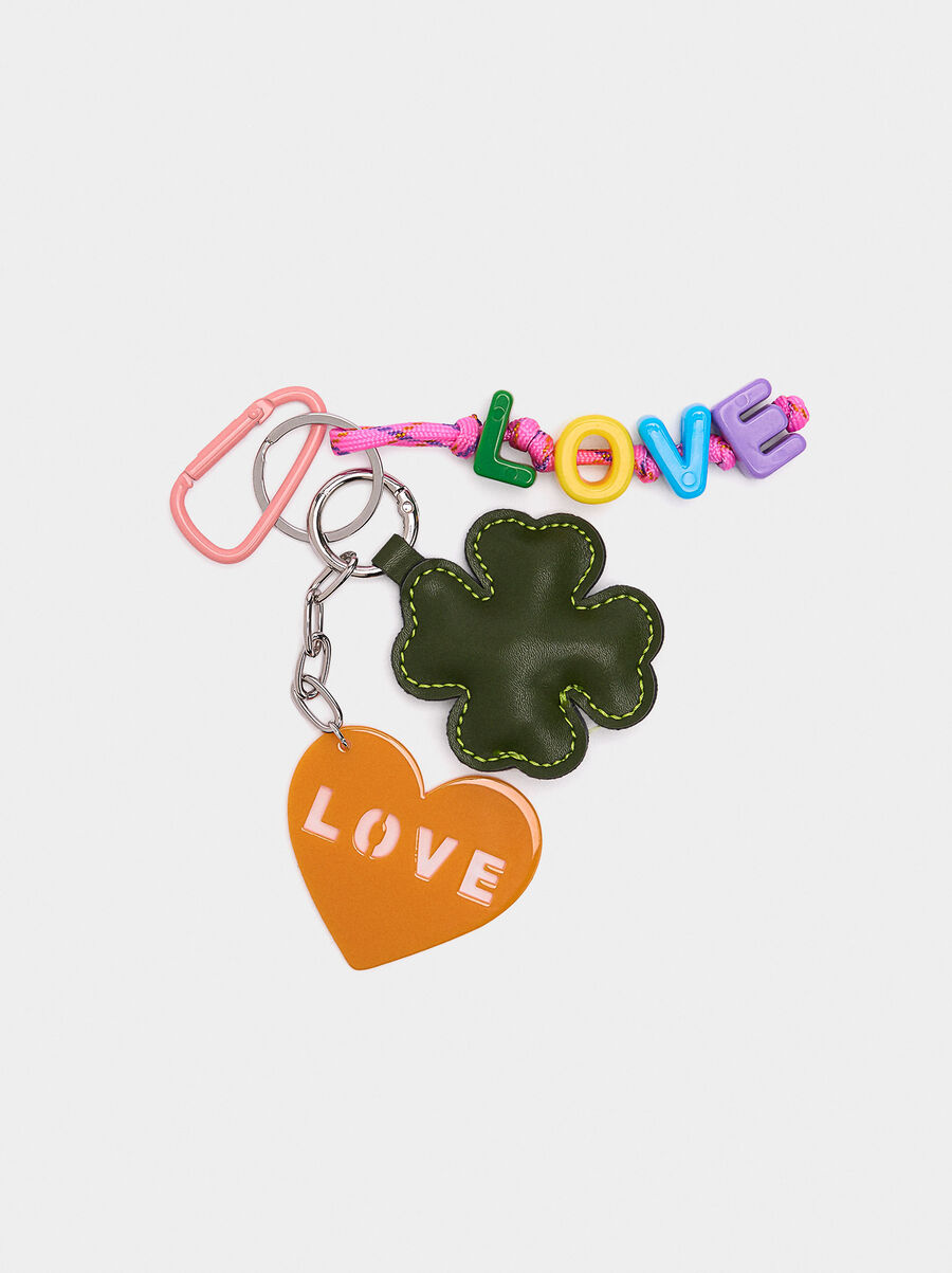 Keychain charm with heart and clover