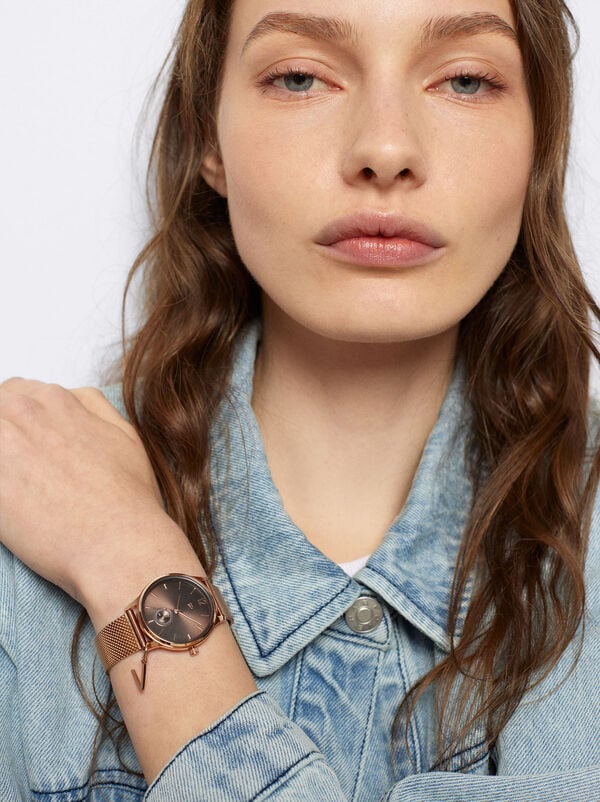 ONLINE EXCLUSIVE - Steel charm with letter 