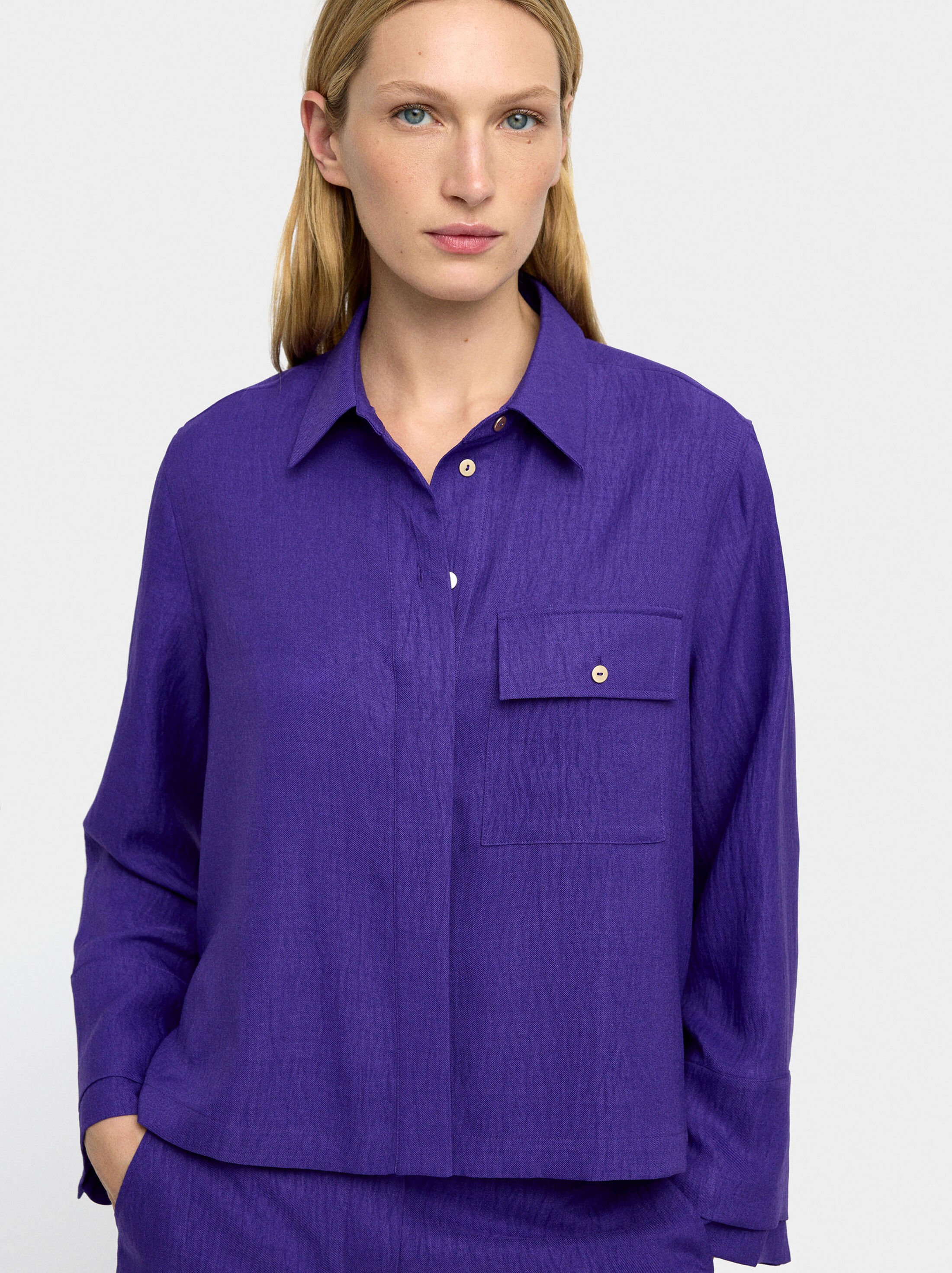 Camisa fluida con efecto arrugado image number 1.0
