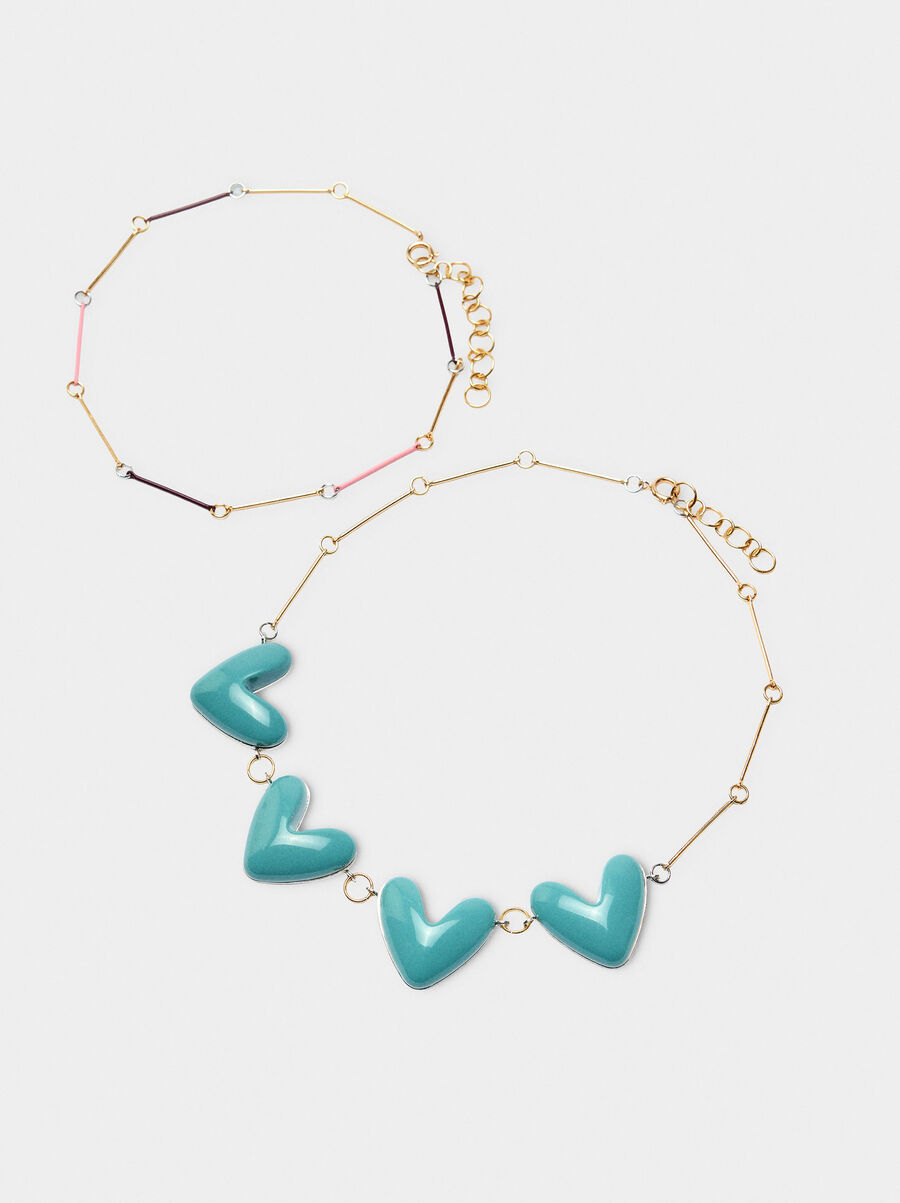 Set of necklaces with hearts