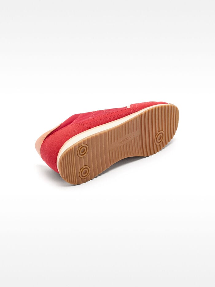 Combined sneakers with a suede effect