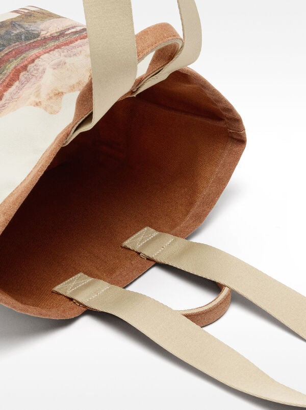 Printed tote bag