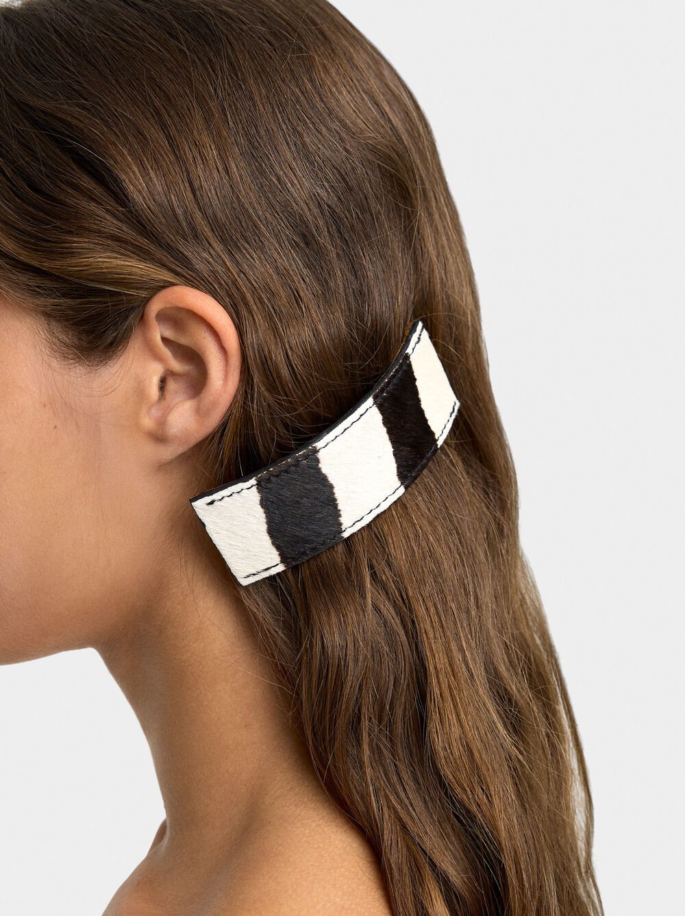 French clip with leather