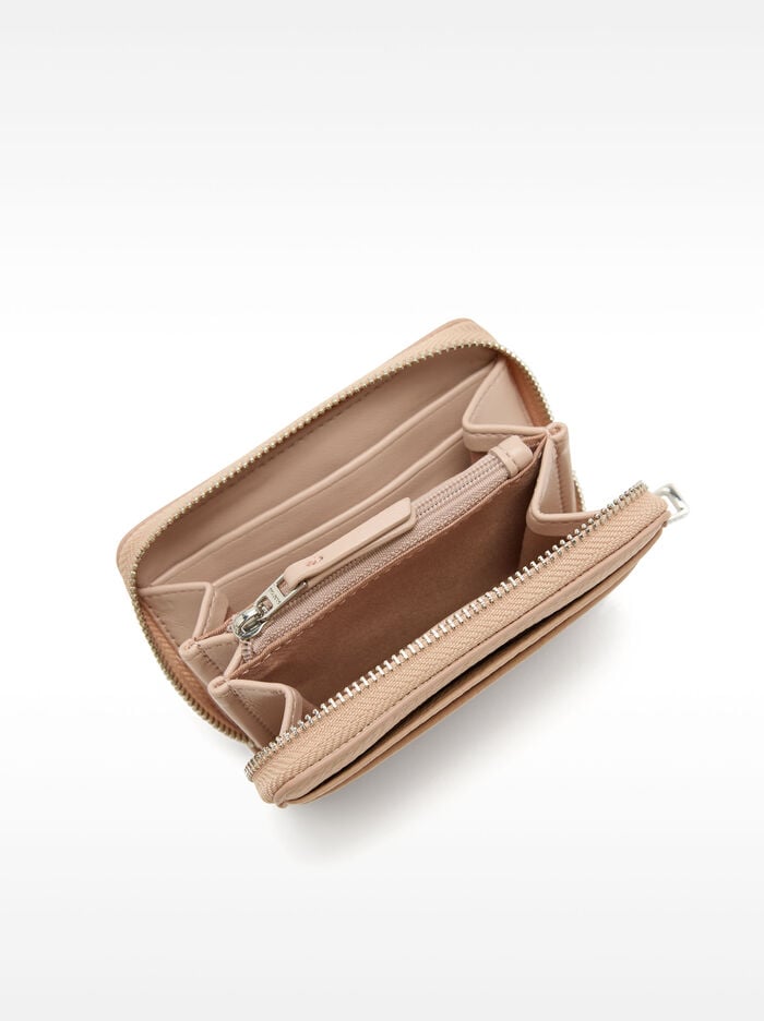 Cartera con textura