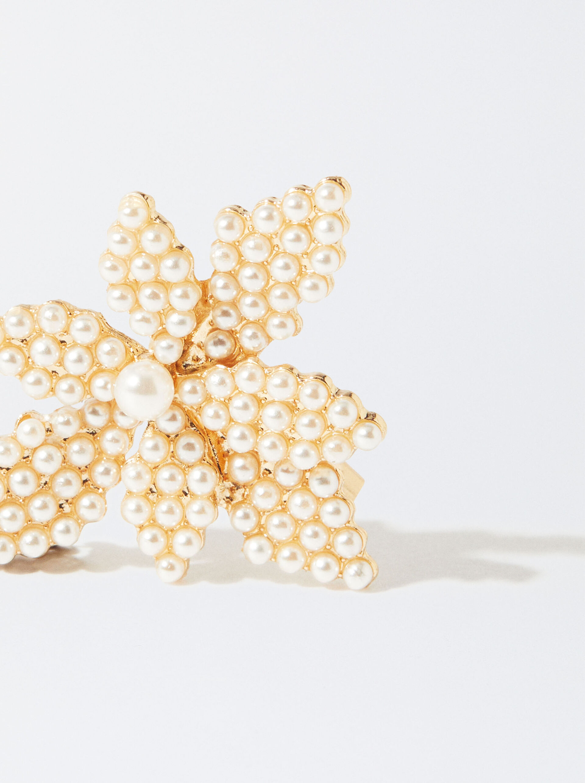 Brooch Flower With Pearls image number 1.0