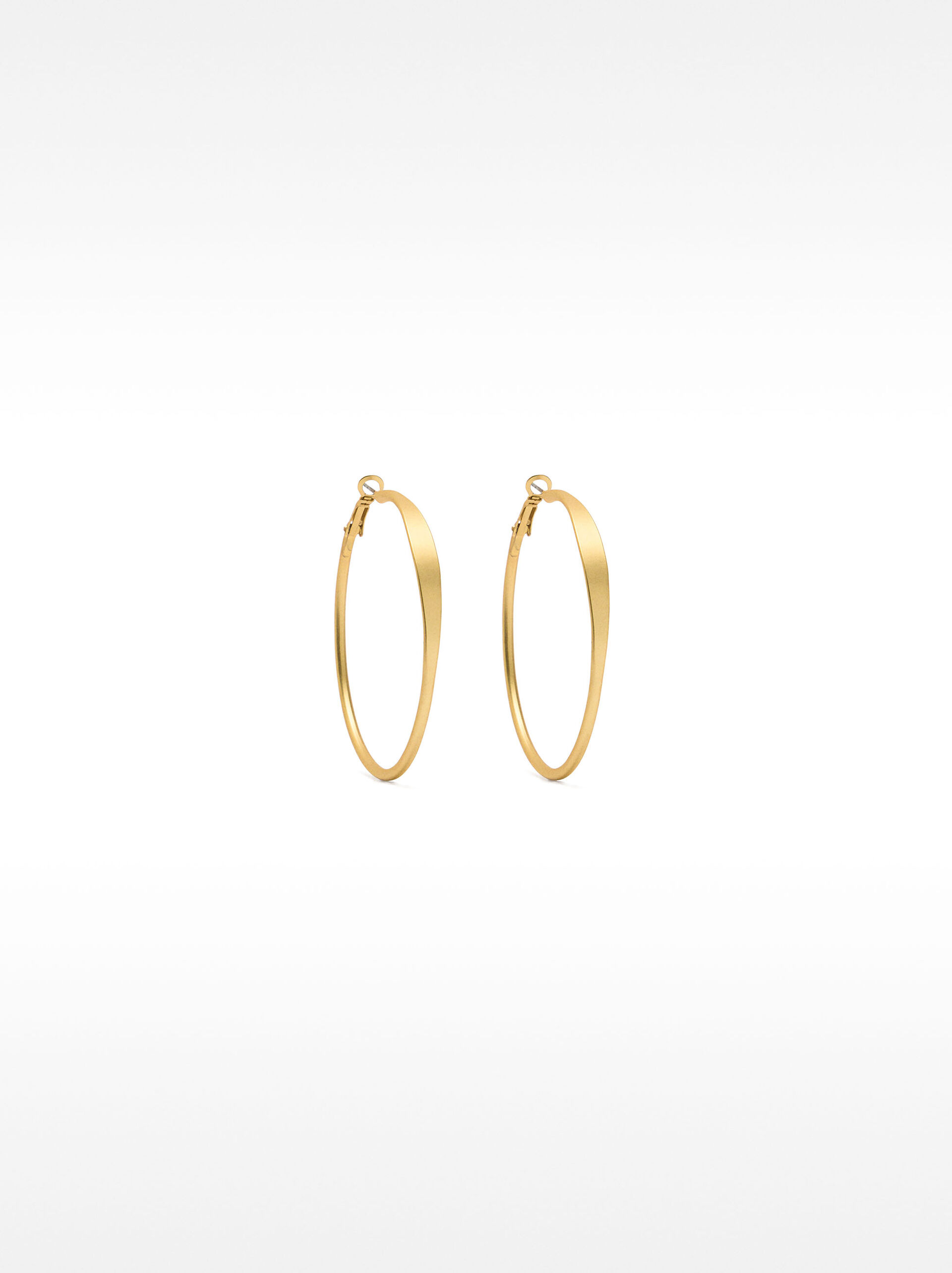 Basic medium hoop earrings image number 0.0