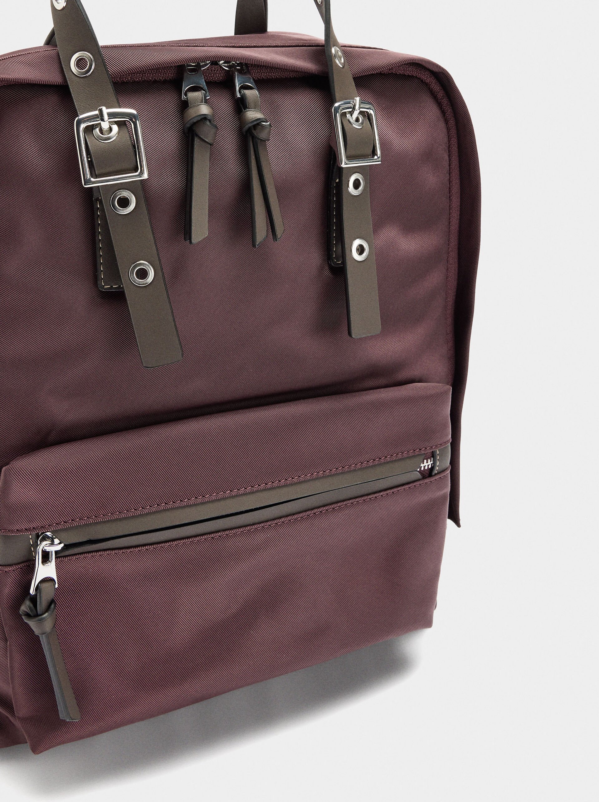 Backpack for laptop 13" with nylon  image number 1.0