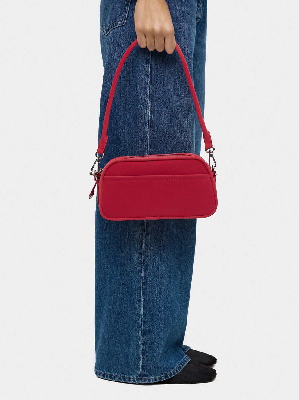 Schultertasche aus weicher Textur S