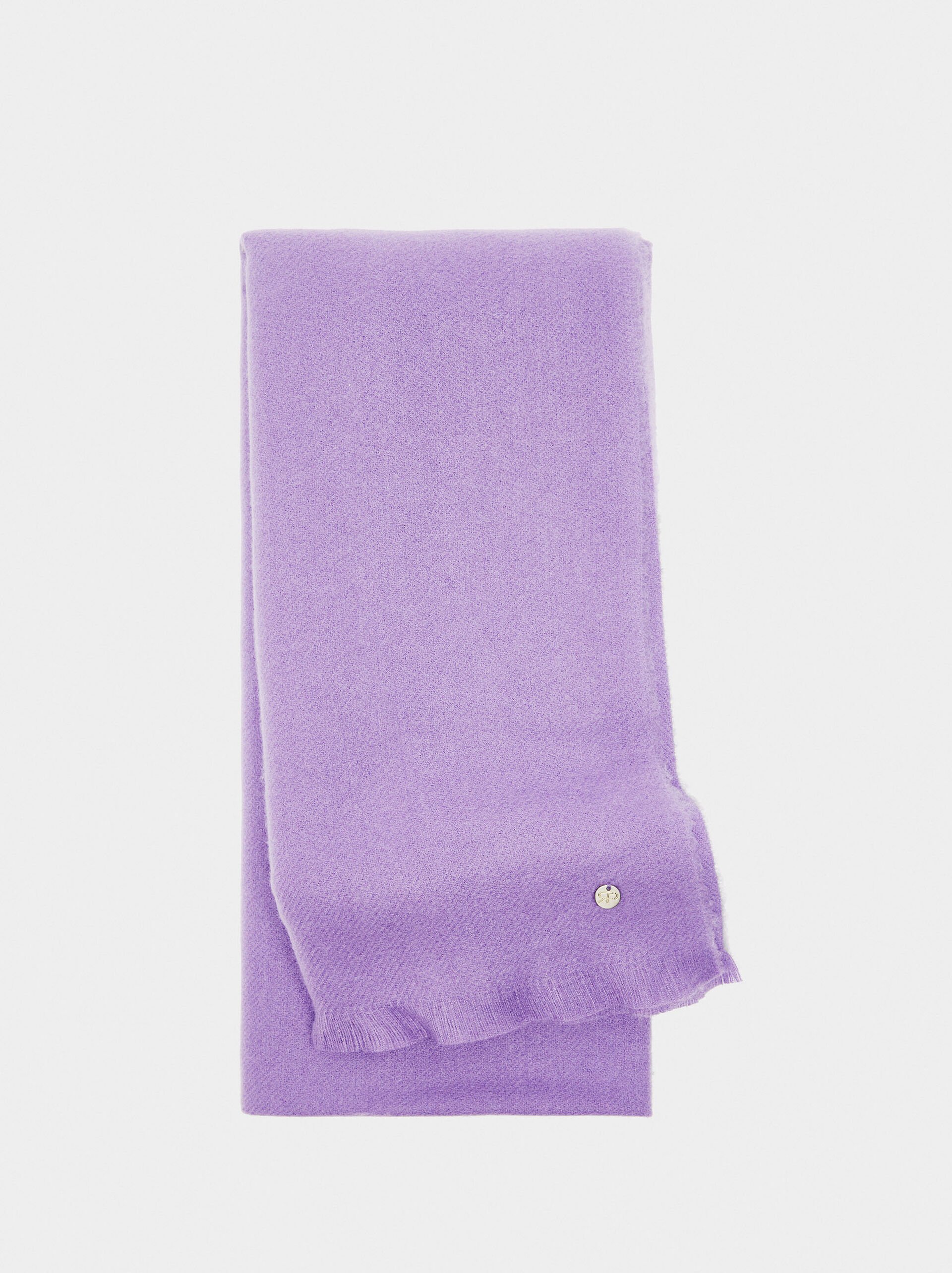 Plain scarf image number 0.0