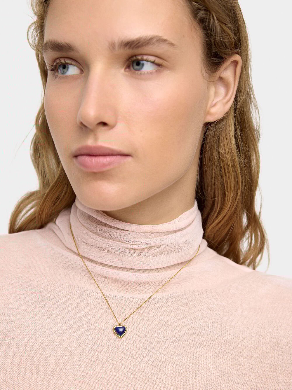 Necklace with heart pendant - stainless steel