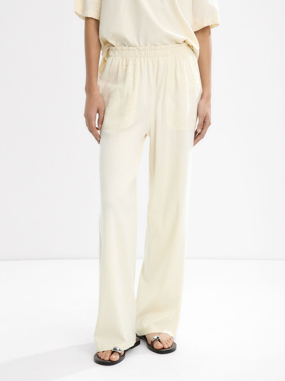 Pantalon 100 % coton avec broderie