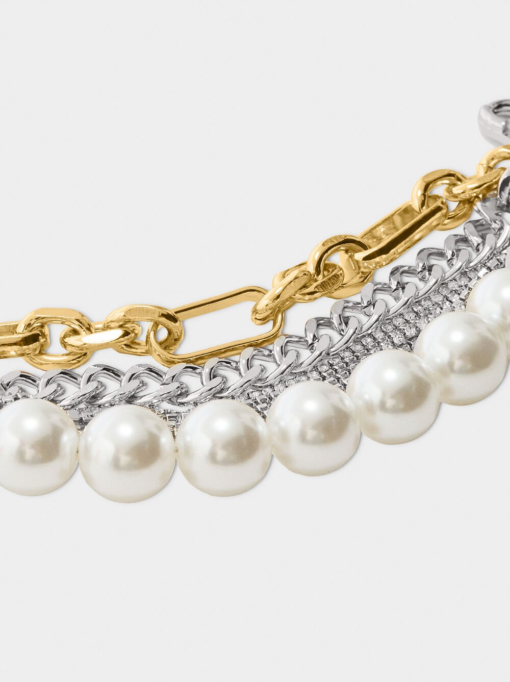 Necklace with pearls and bicolor links