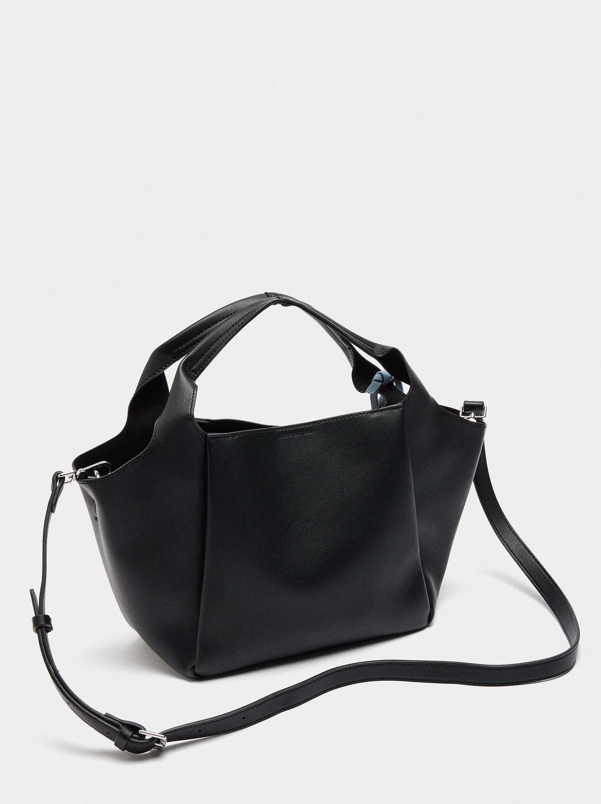 Tote bag with pendant image number 2.0