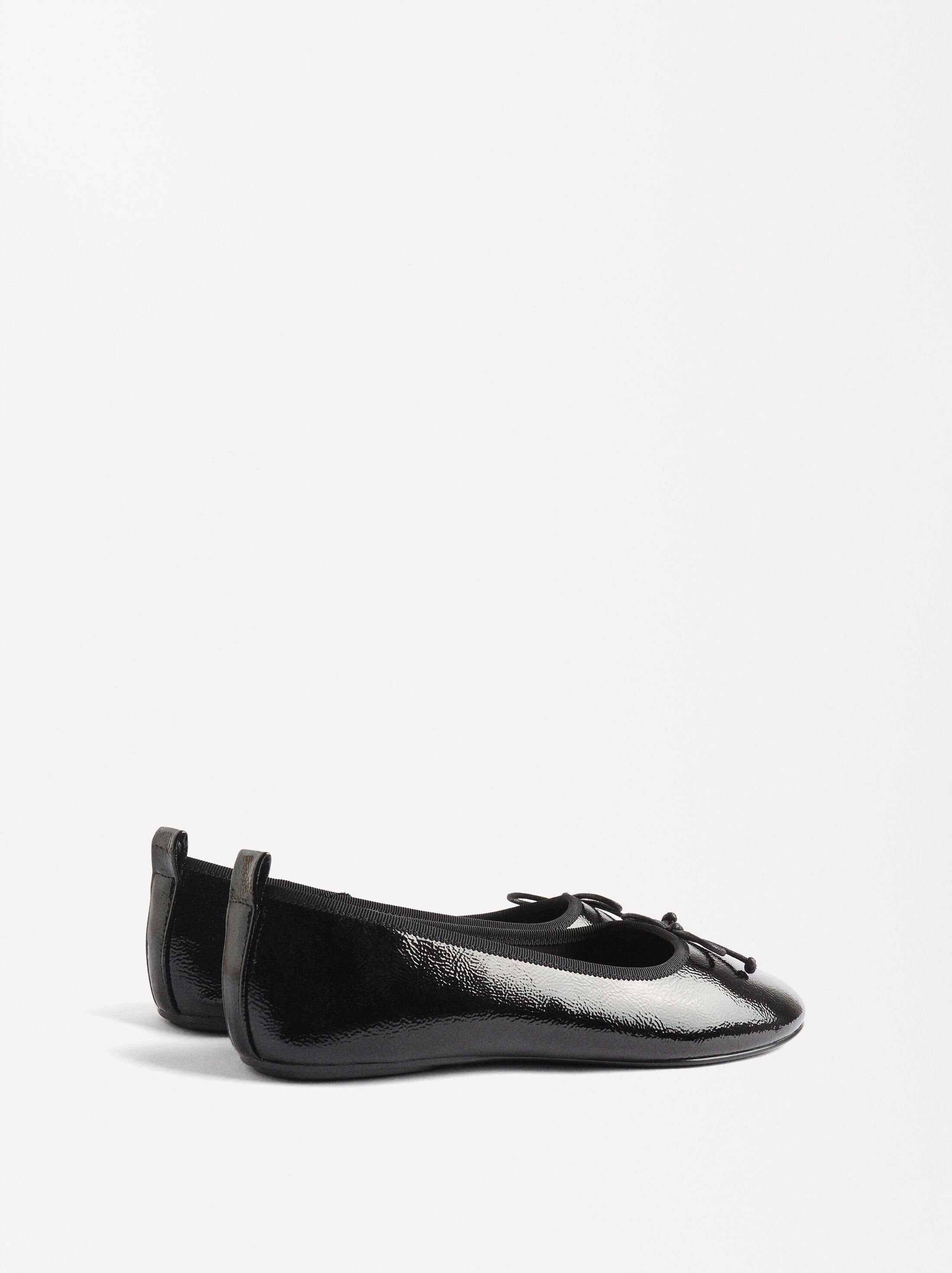 Ballet flats with bow image number 3.0