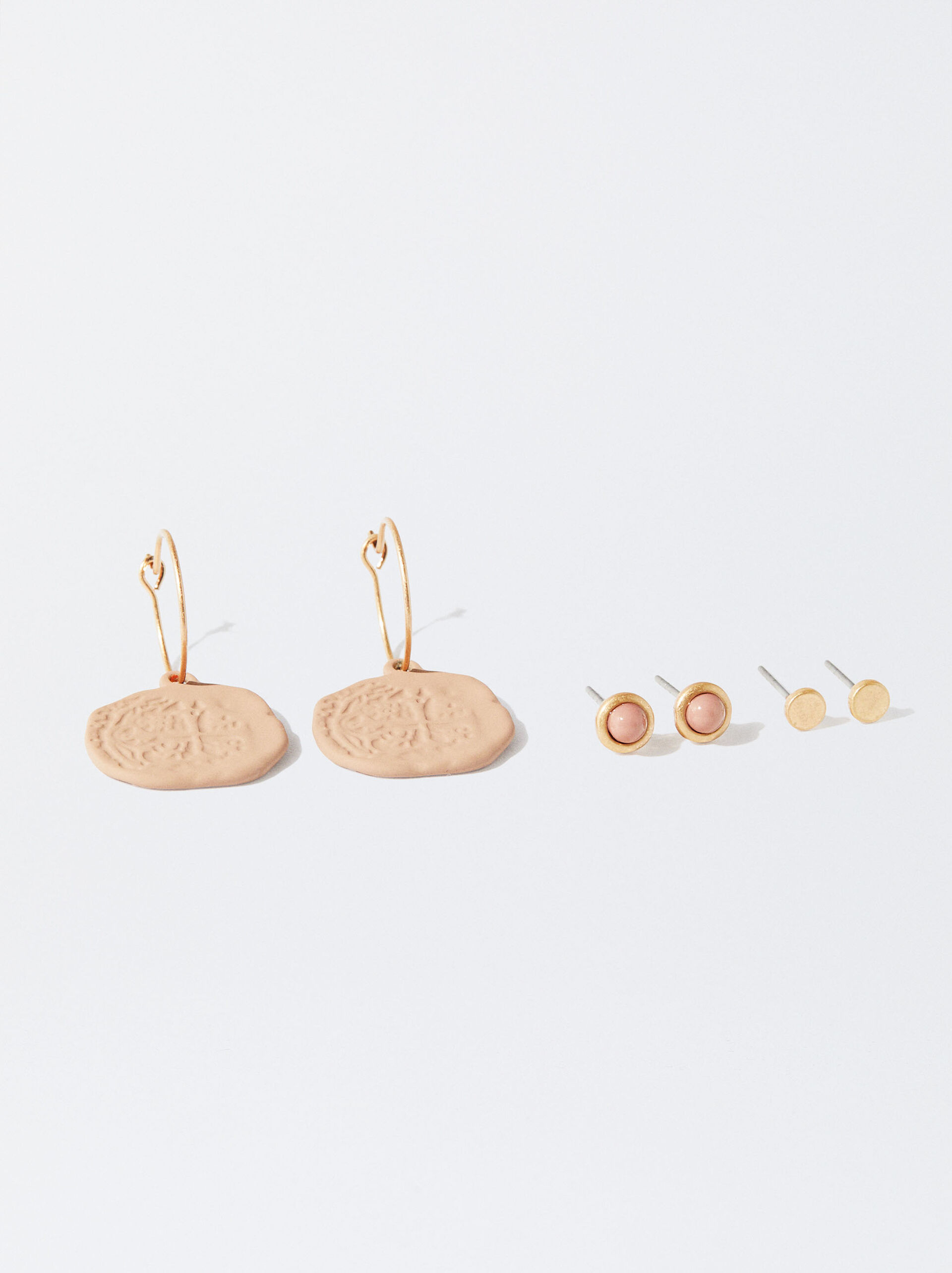 Set Of Hoop Earrings With Resin image number 0.0