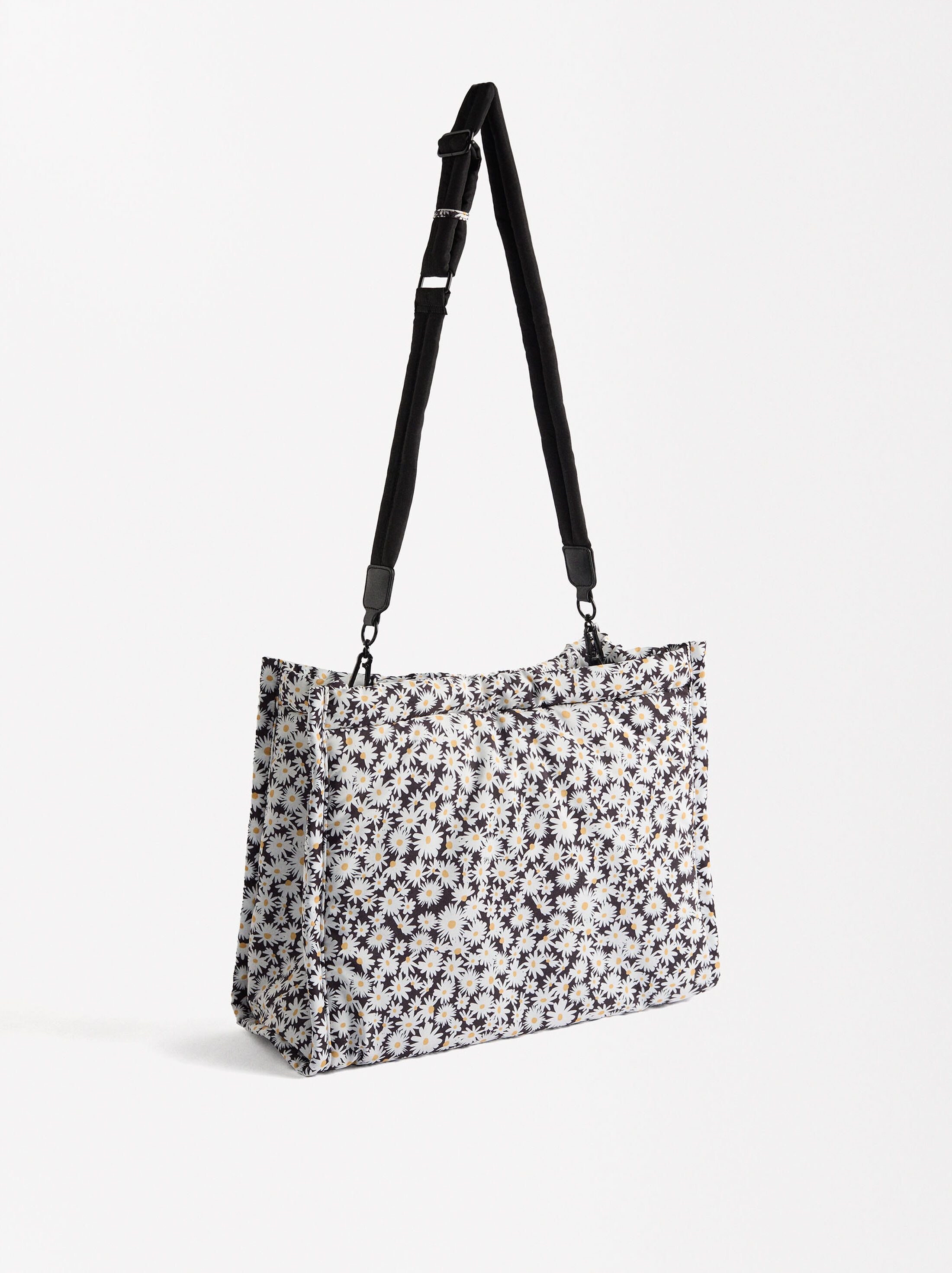 Daisy print nylon shopper bag image number 3.0