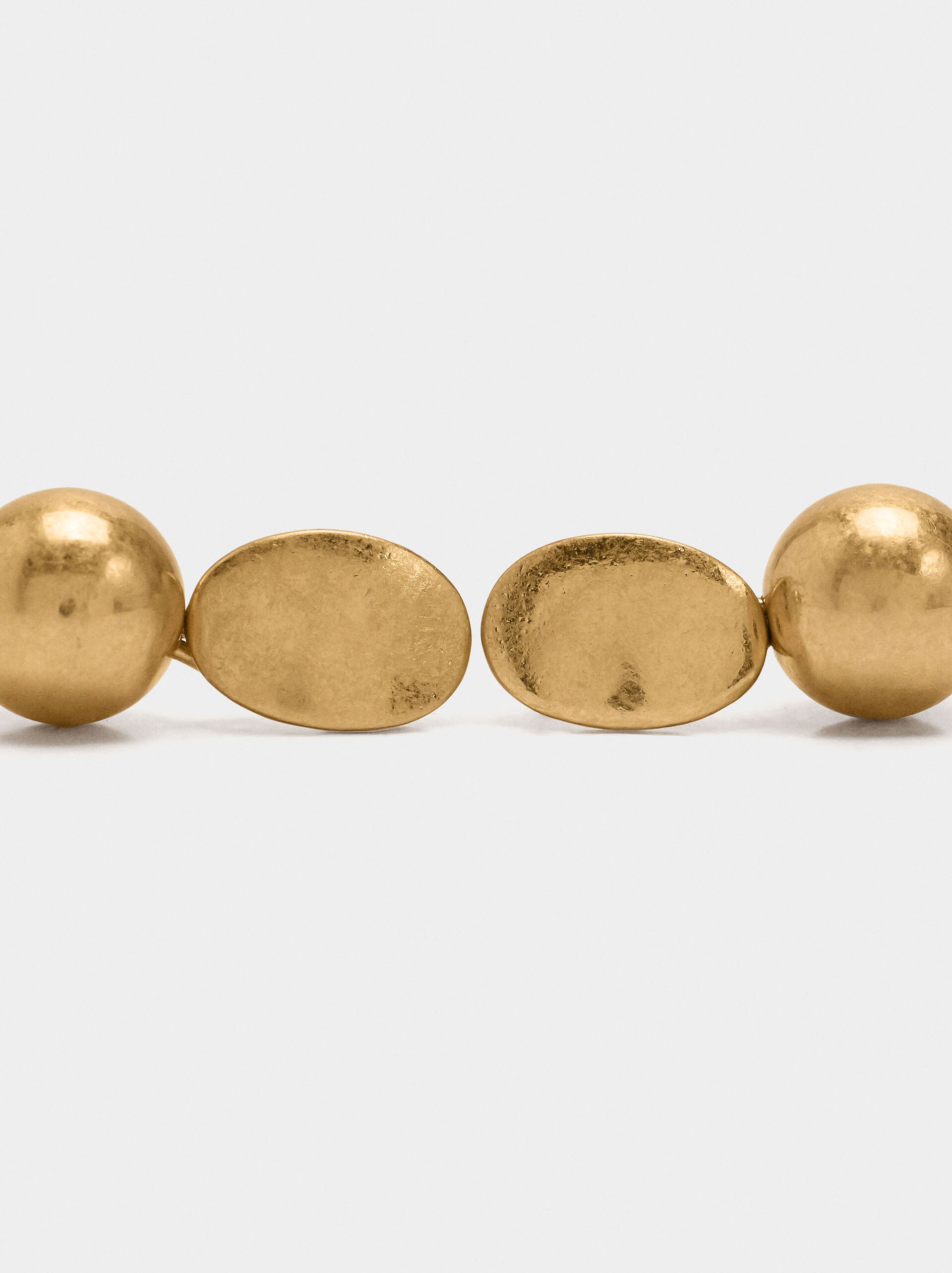 Kurze Ohrringe aus Stein image number 1.0