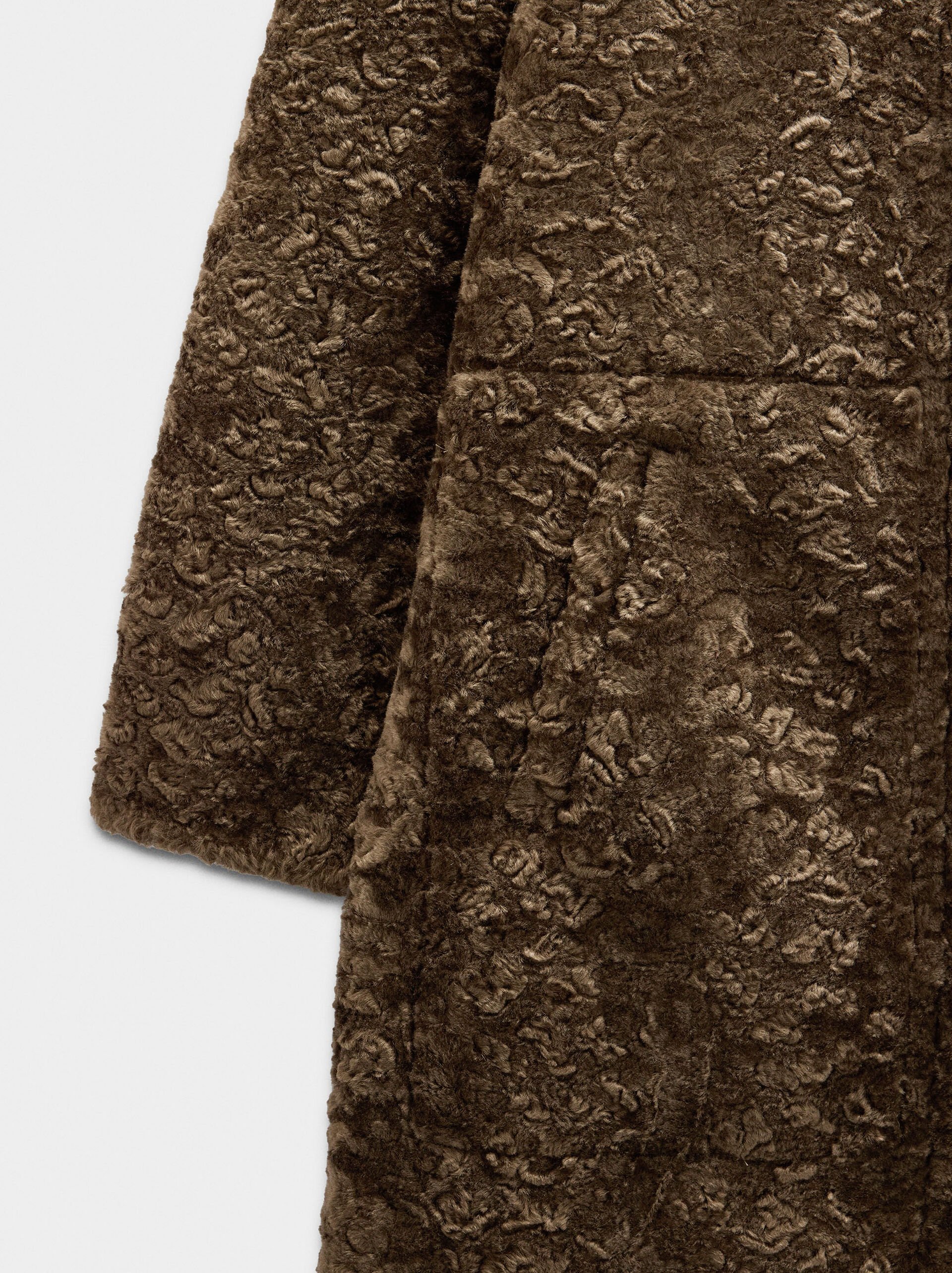 Long jacket with texture image number 6.0