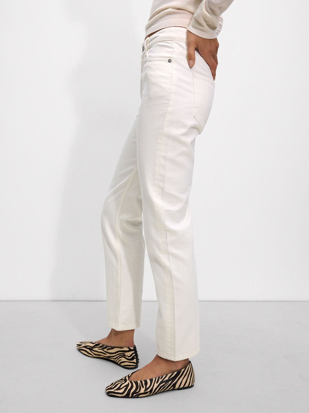 Straight fit jeans