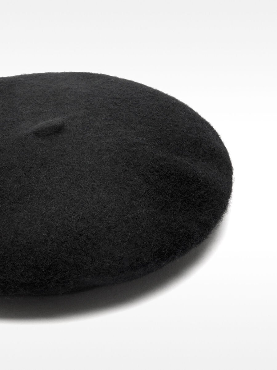 Wool beret