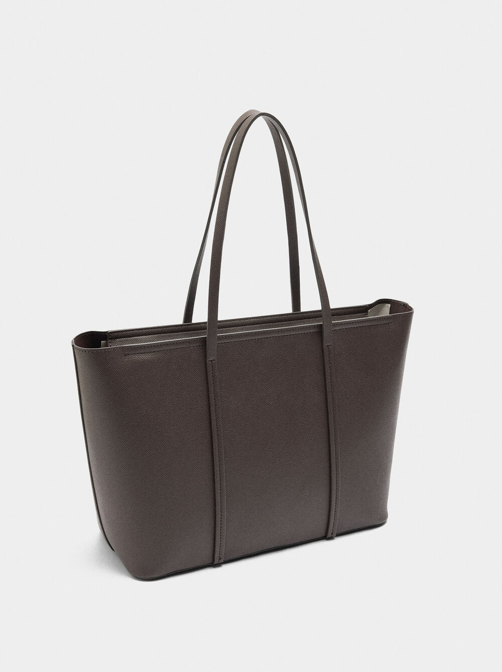 Shopper bag with zipper