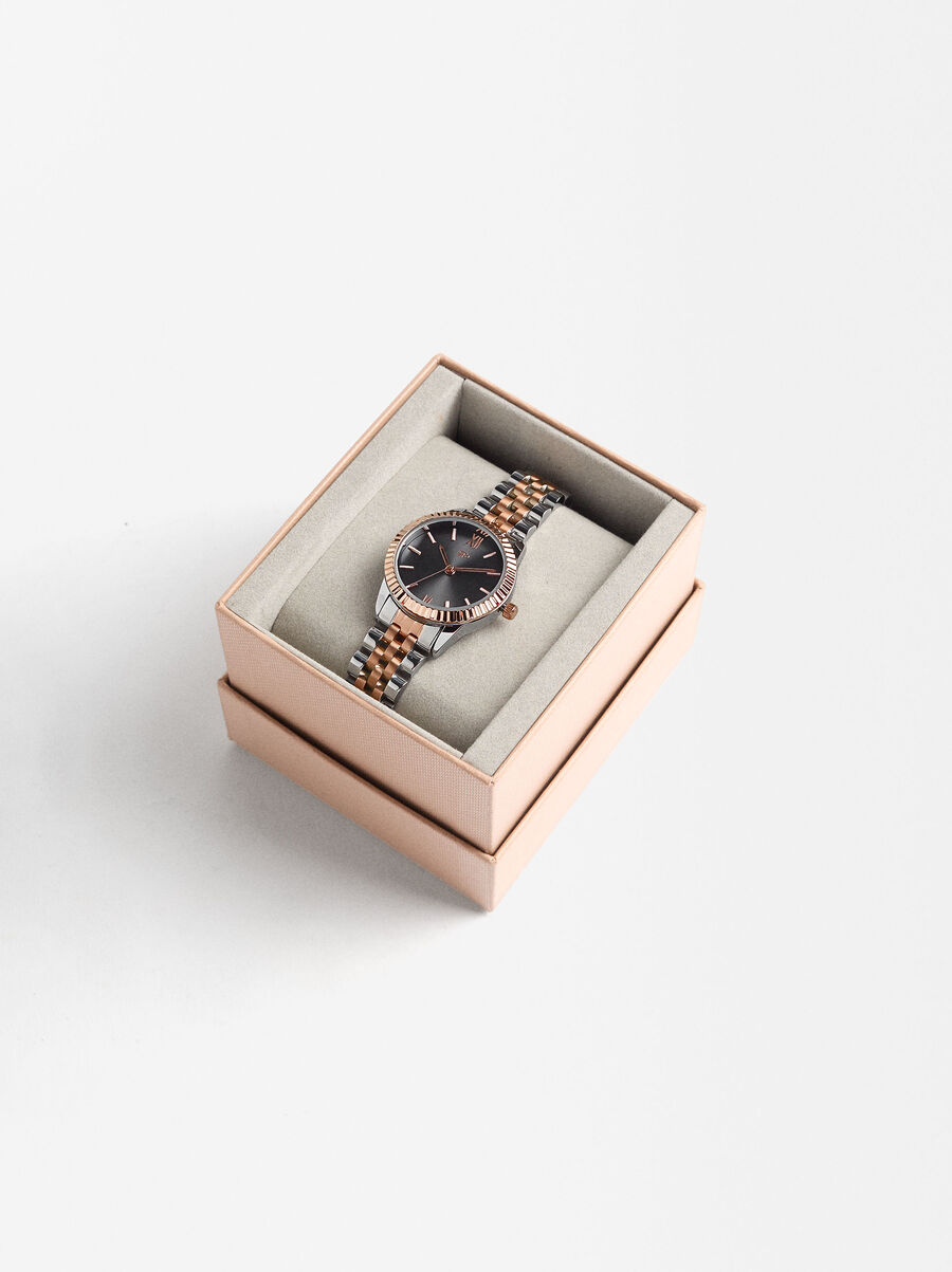 Watch with two-toned steel strap