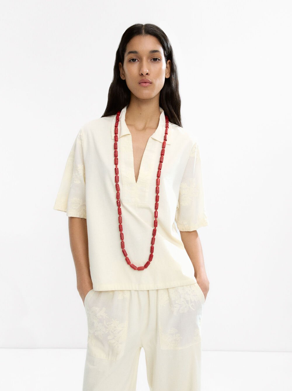 Blouse 100% cotton with embroidery