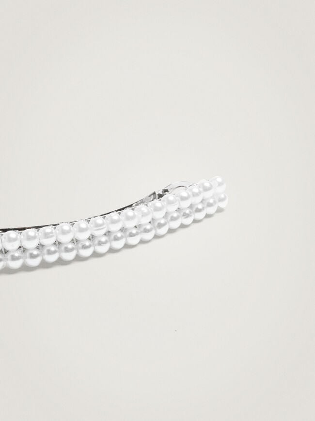 Hair Clip With Pearls image number 1.0