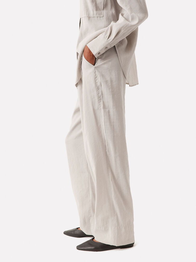 Online Exclusive - Straight Trousers With Pleats image number 2.0