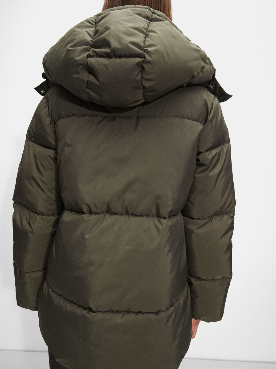 Quilted coat with hood