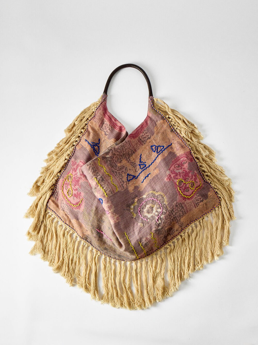 Fabric shopper bag with fringes