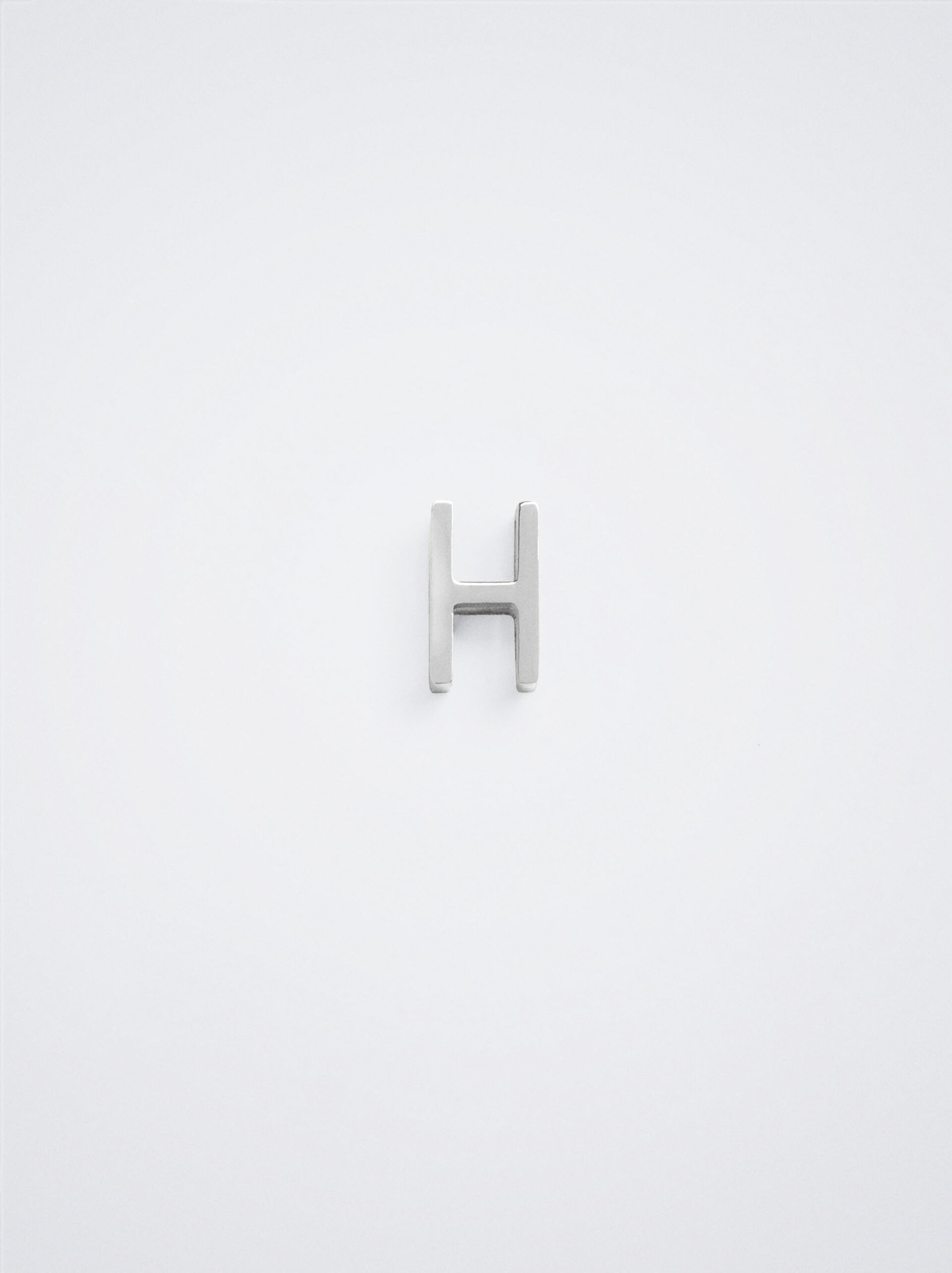Letter A stainless steel charm image number 0.0