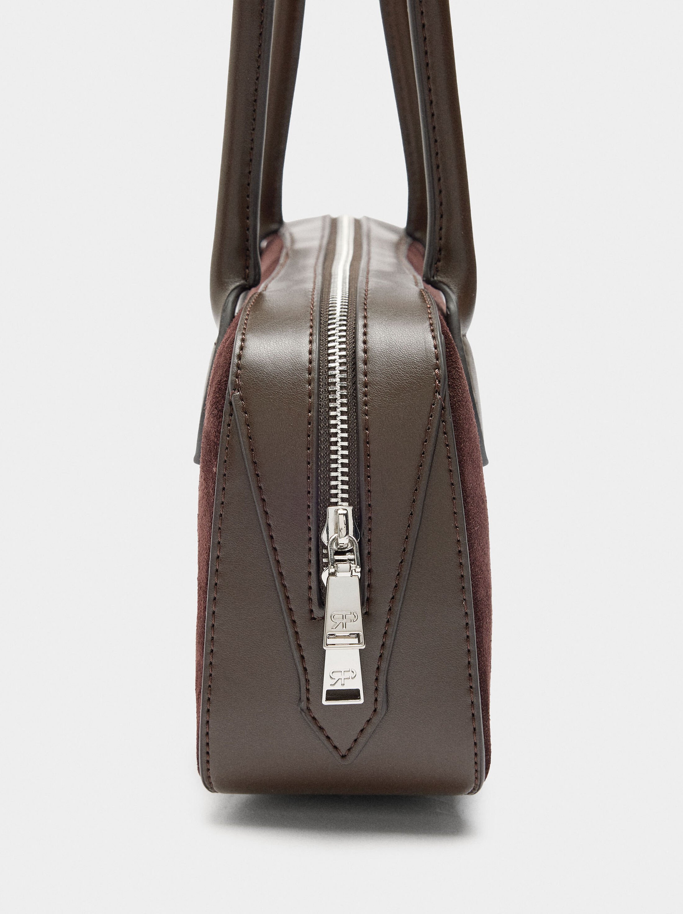 Shoulder bag with leather details image number 2.0