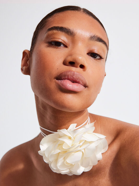Flower Choker Necklace, Ecru, hi-res
