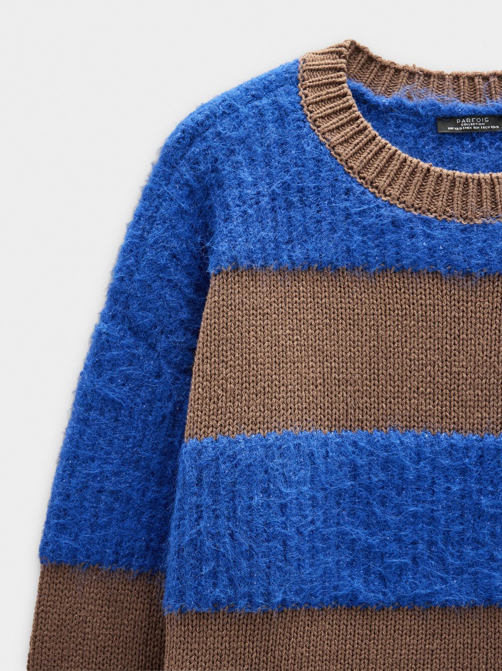 Knit sweater with stripes