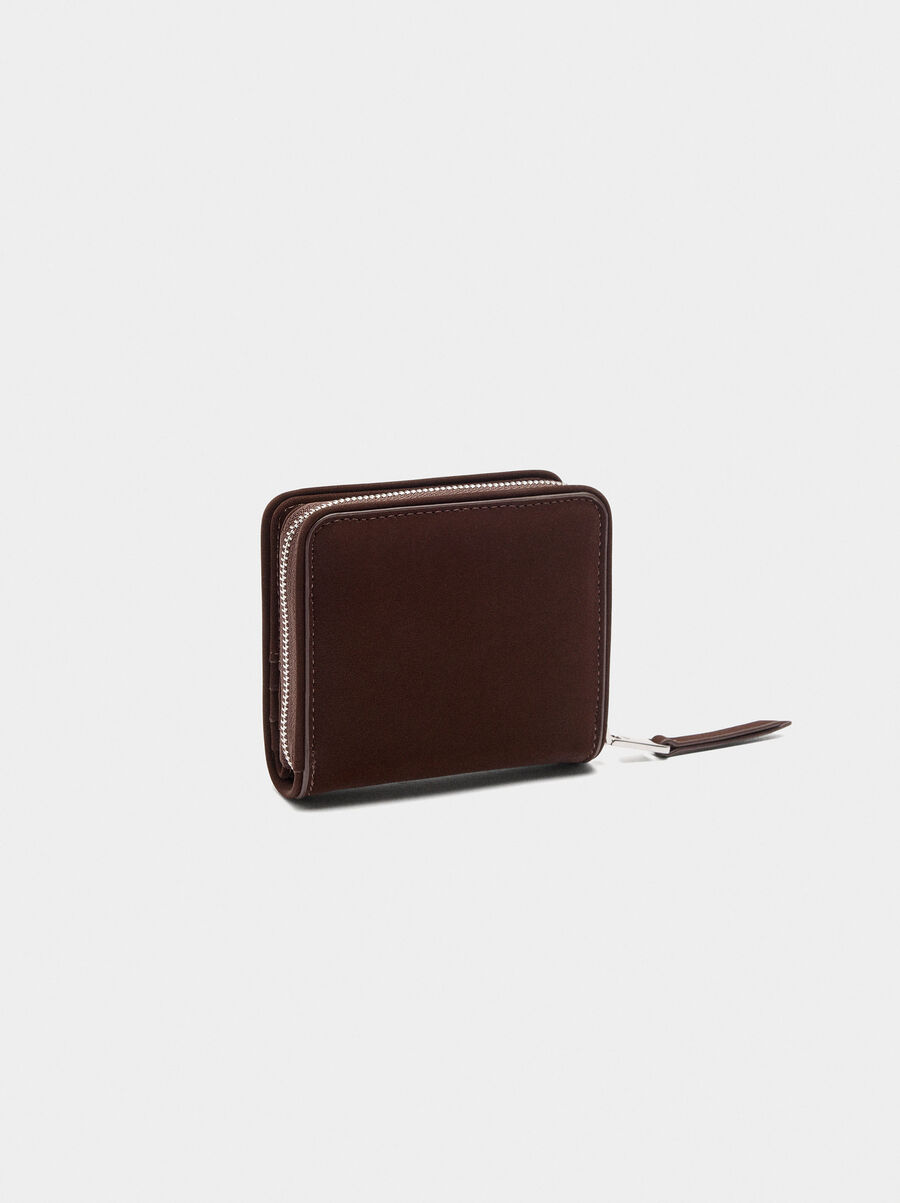 Wallet with soft texture S