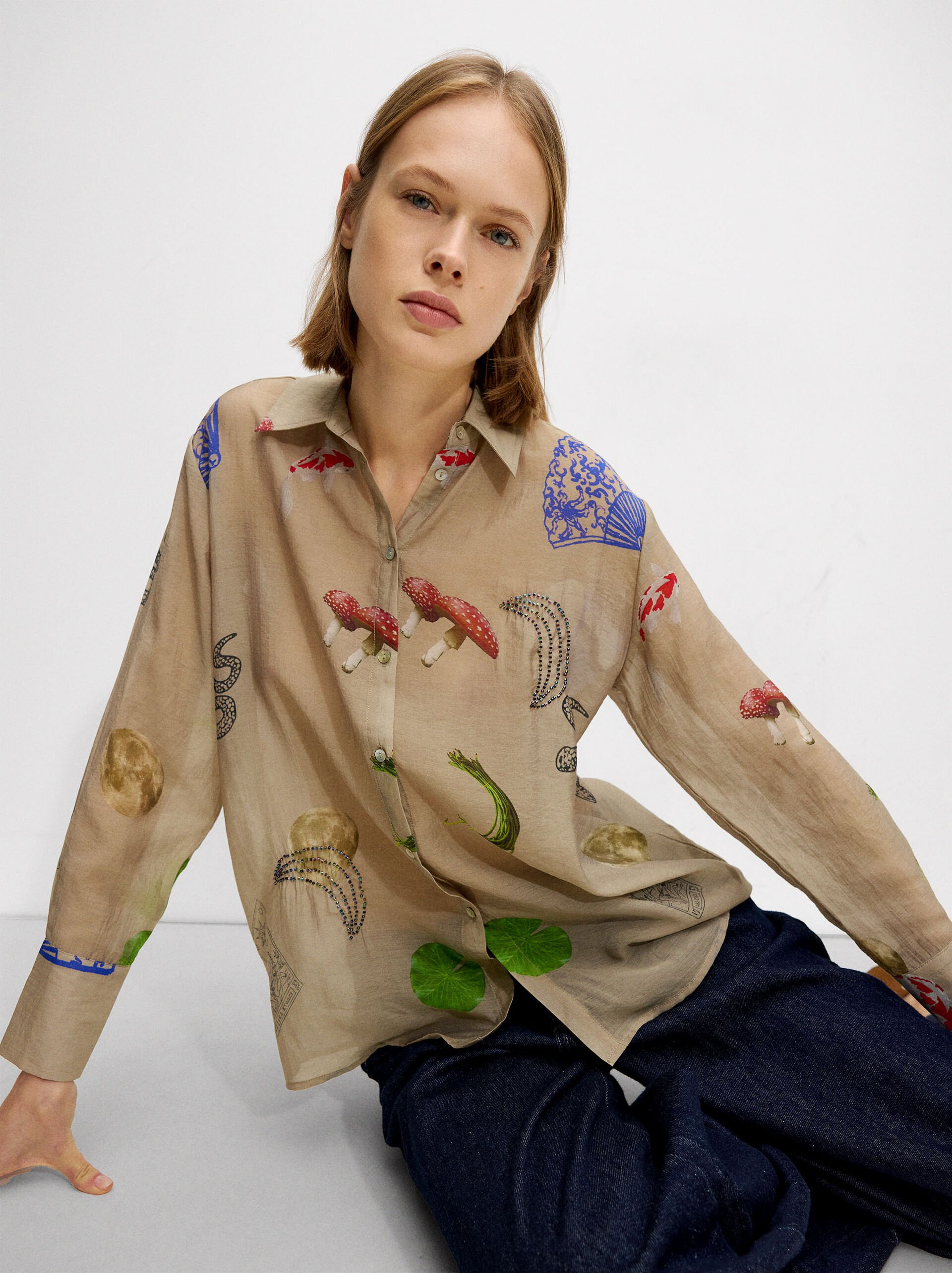 Printed shirt with long sleeves image number 4.0