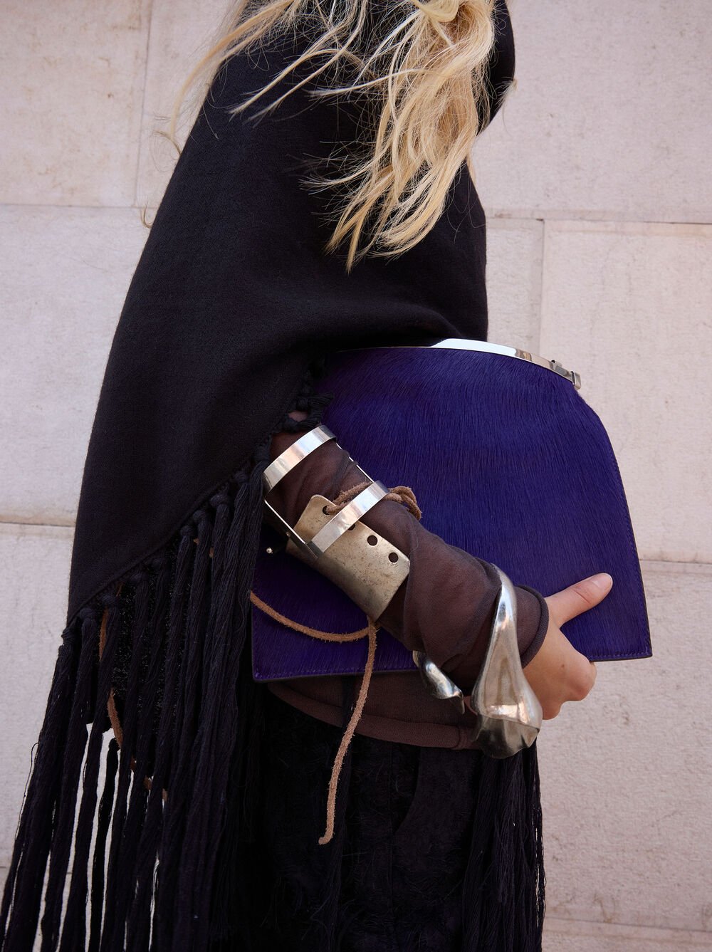 Leather shoulder bag