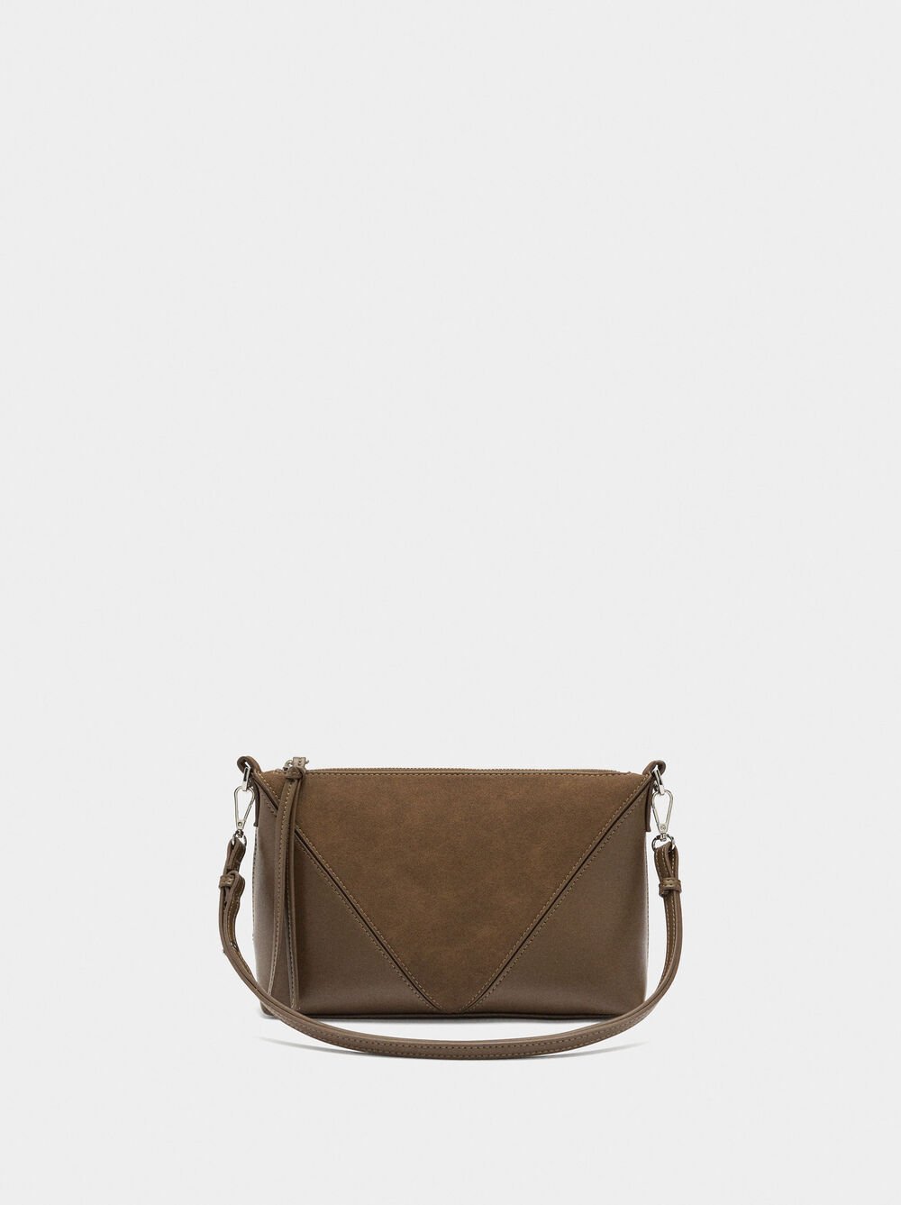 Crossbody bag contrast of textures