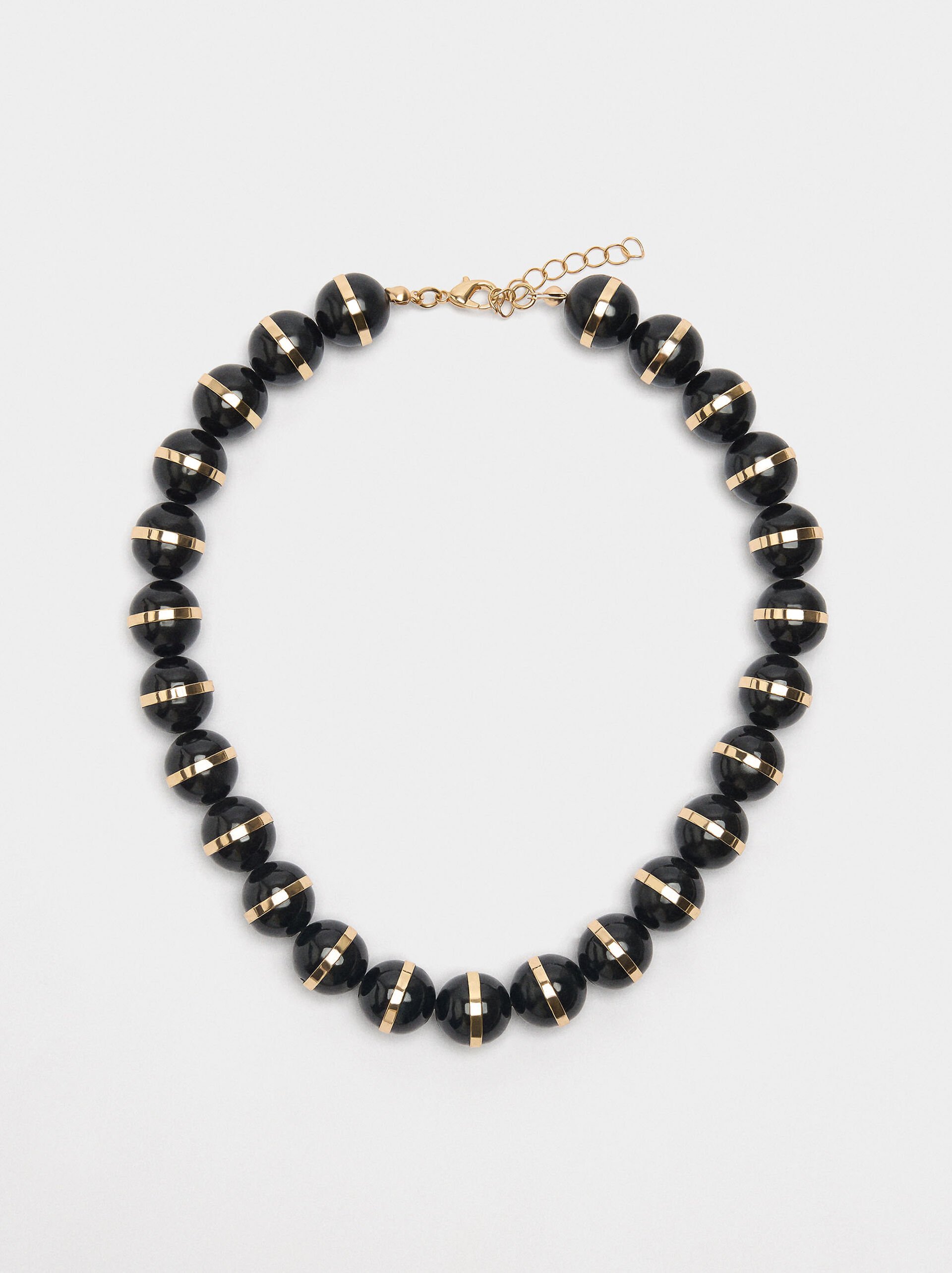 Short necklace with beads image number 0.0