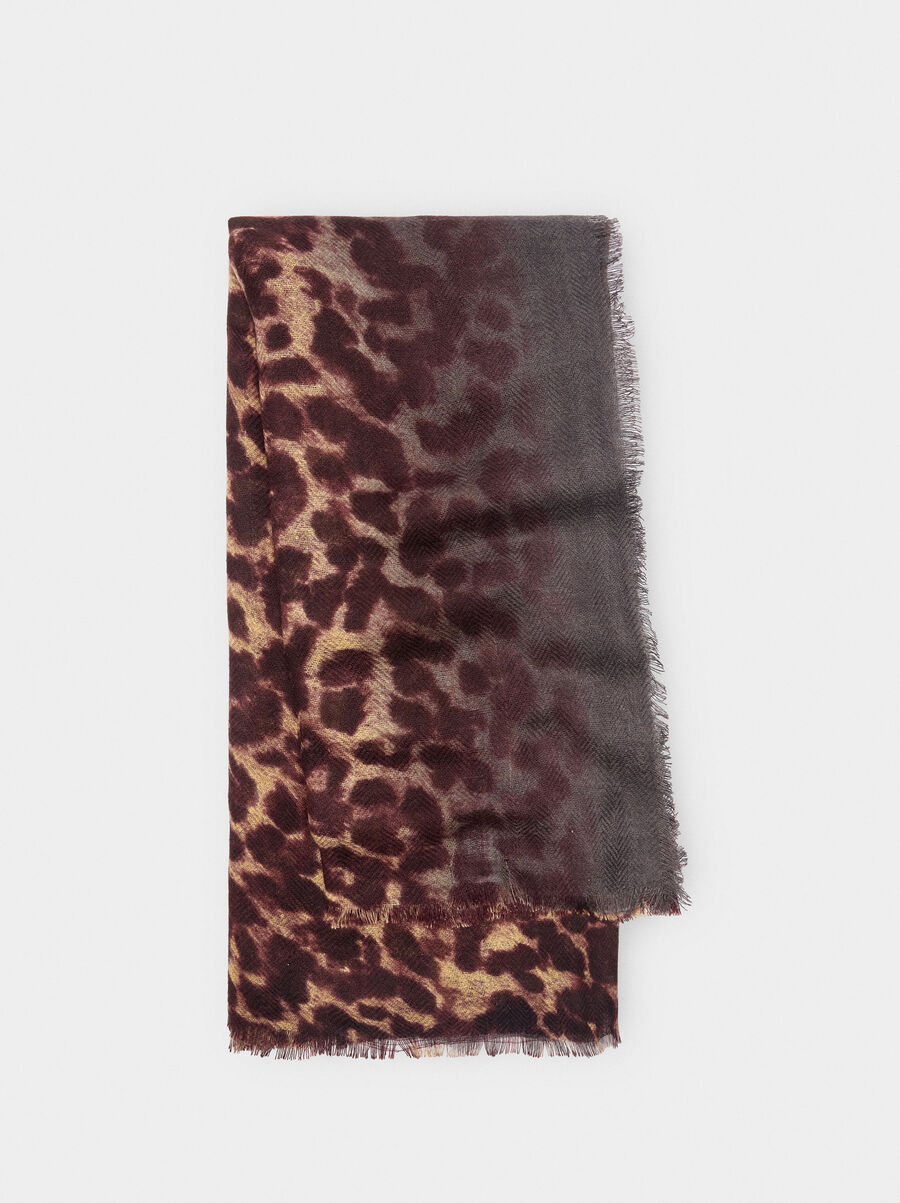 Scarf with animal printed