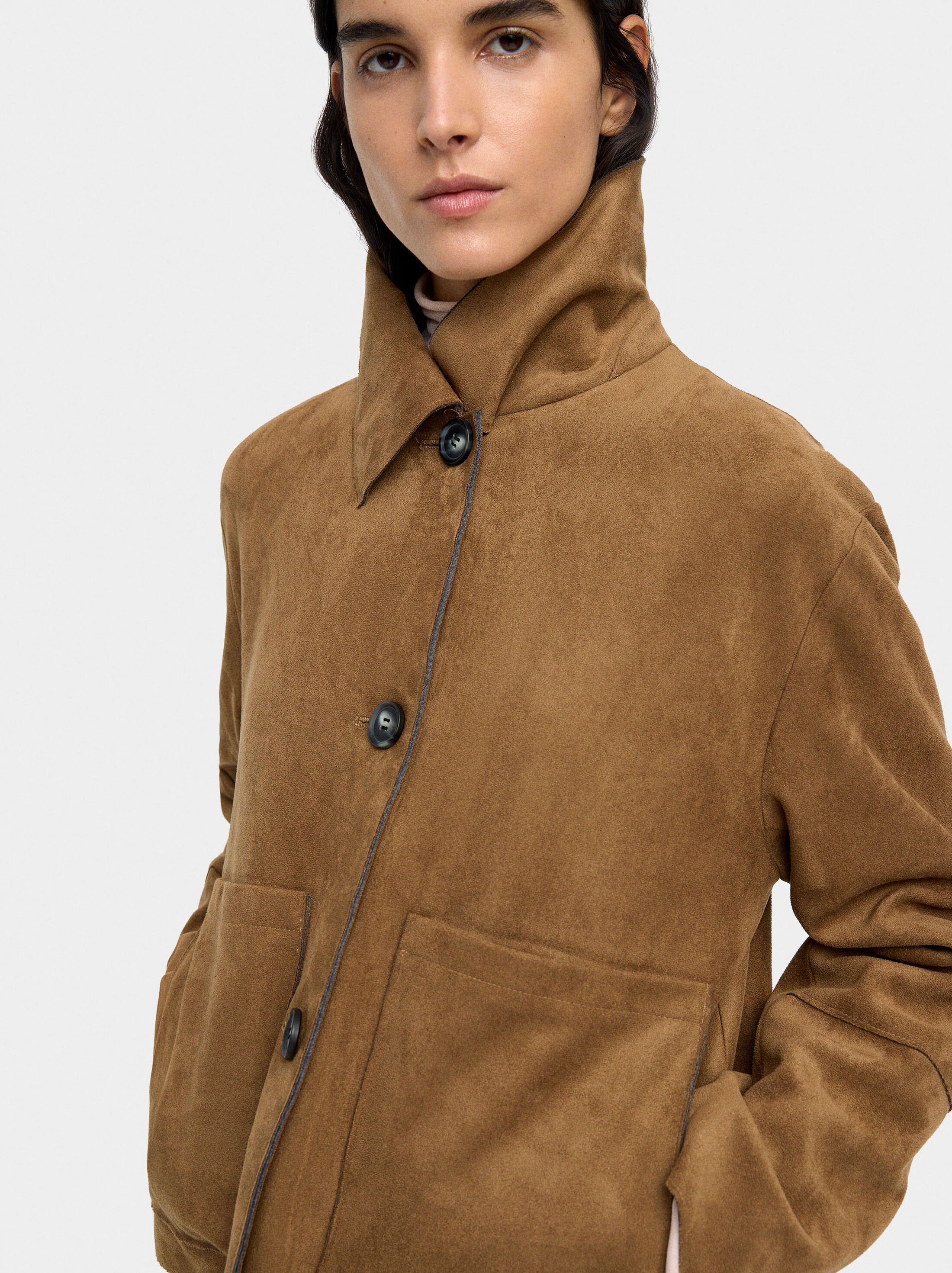 Leather-effect jacket with pockets image number 1.0